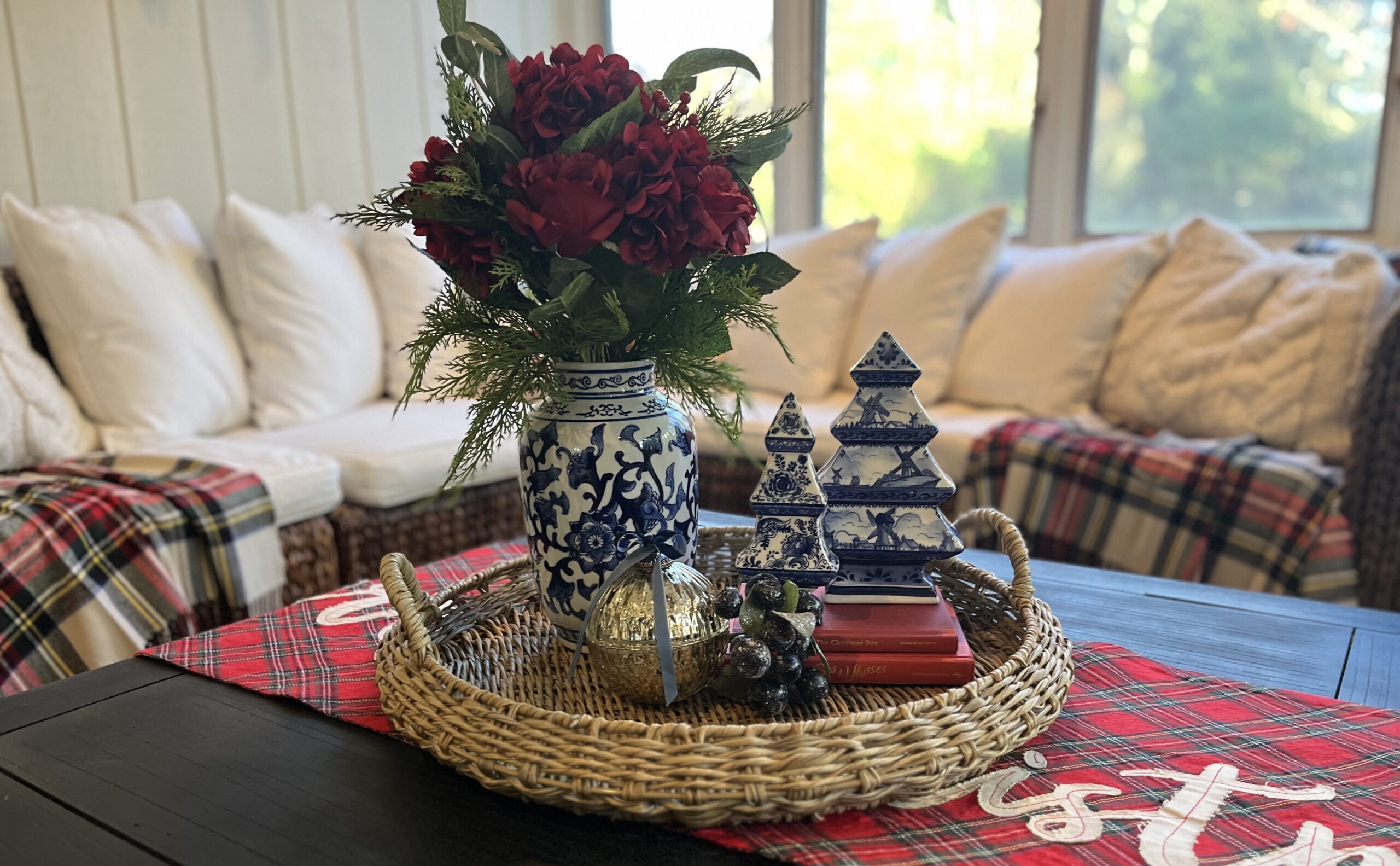 Get Your Home Holiday Ready – Without the Stress – When You Work with Navy Door Studio